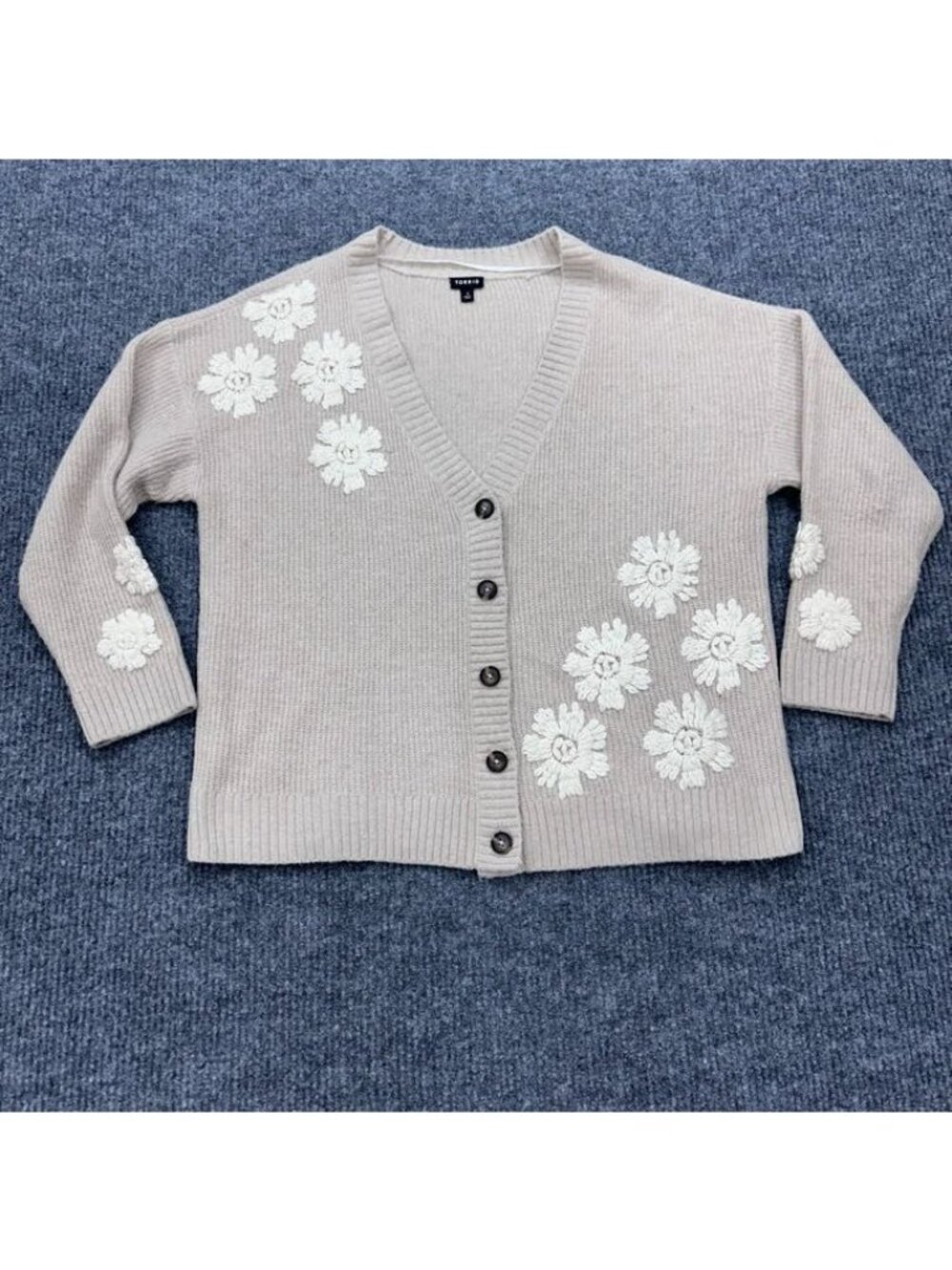 Torrid Vegan Cashmere Vneck Cardigan Floral Button Up Sweater 44445410 Womens 1X